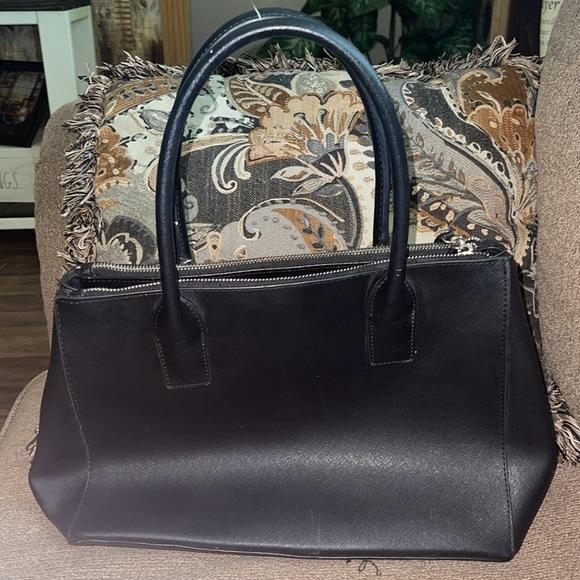 💥REACTION KENNETH COLE SHOULDER PURSE - Picture 3 of 9